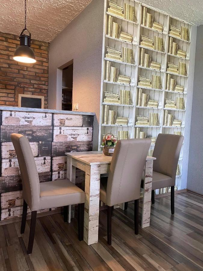Tiszafüred Naphaz Panzio B&B 외부 사진